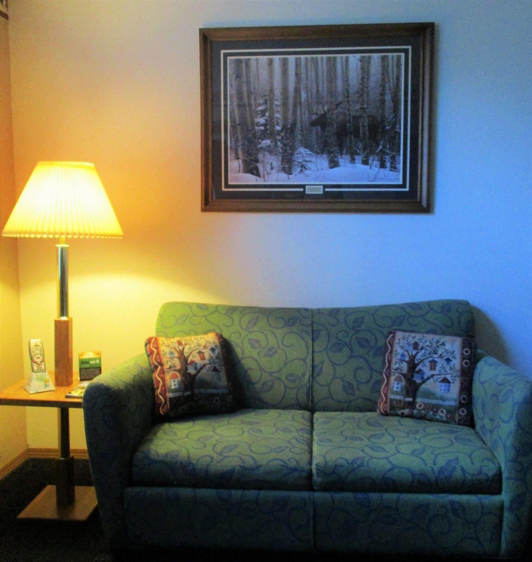Turning Leaf Townhome Suites Fairwood Екстериор снимка