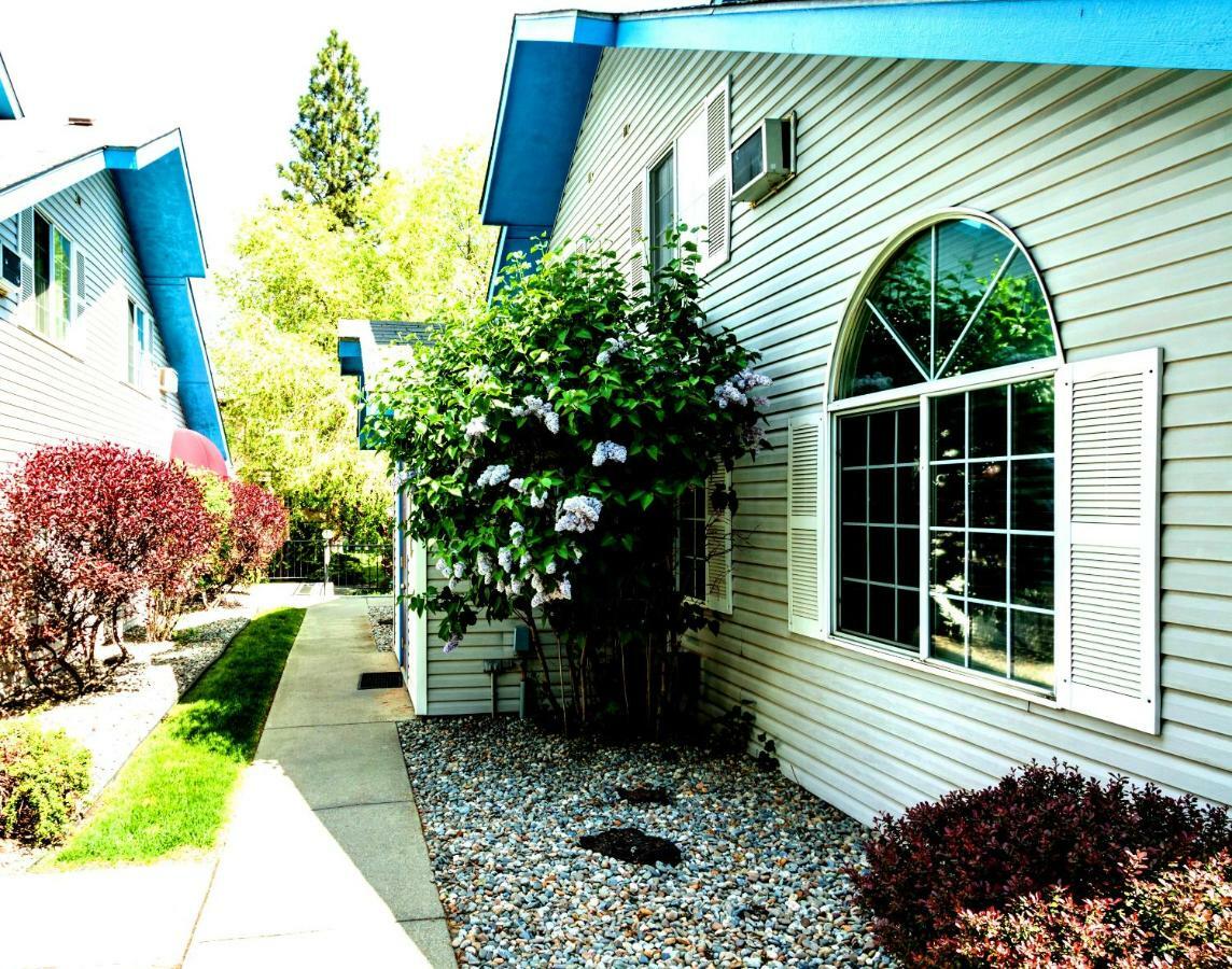Turning Leaf Townhome Suites Fairwood Екстериор снимка